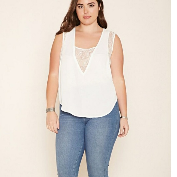 Ivory lace top - Picture 2 of 2